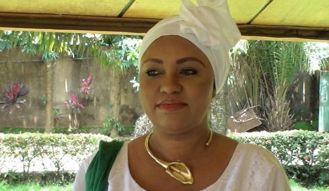 Экс-кандидат в президенты Гвинеи лишилась в Париже бриллианта стоимость 45 млн.евро