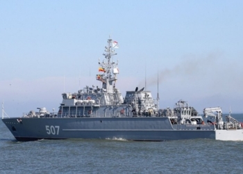 В Латвии заявили о появлении военного корабля РФ у своих границ