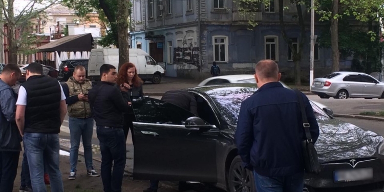 В Николаеве действовал мощный центр незаконного распространения контрабандных сигарет – Госпогранслужба (ВИДЕО)