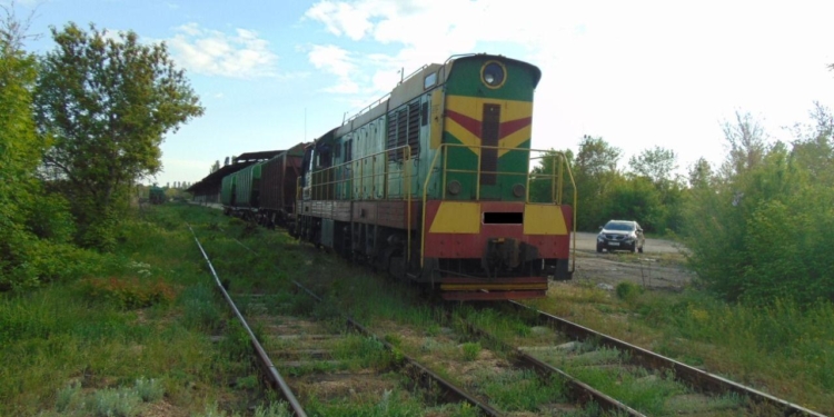 В Николаеве «накрыли» преступную группу, систематически сливавшую дизтопливо с тепловозов (ФОТО)