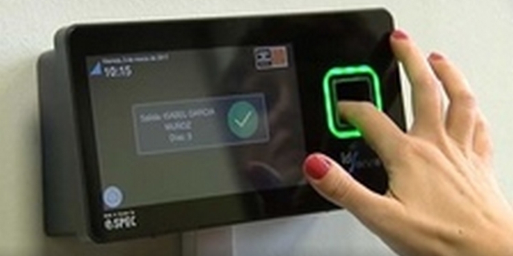 Трудоголизм должен быть оплачен: в Испании вводят контроль рабочего времени