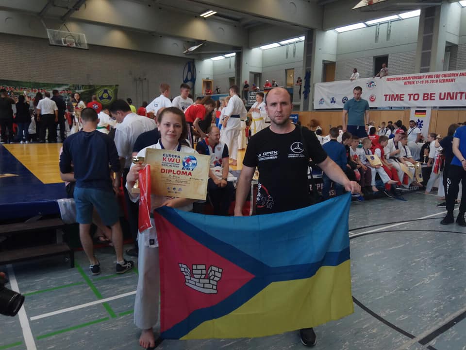 Спортсменка из Первомайска завоевала бронзу на Первенстве Европы по киокушин карате (ФОТО) 1