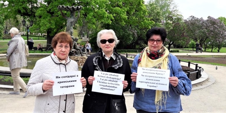 «Чей Крым?»: латвийских кандидатов в ЕП попросили пройти «тест» (ФОТО)