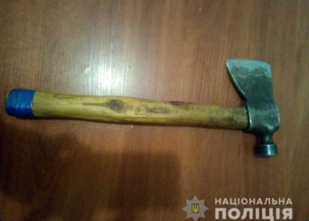 На Николаевщине женщина обухом топора забила сожителя насмерть (ФОТО)