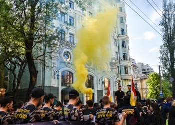 Националисты провели Марш украинского порядка в Одессе