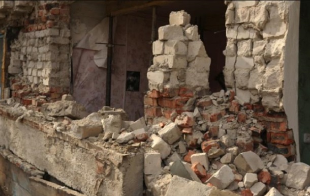 В Харькове рухнула стена жилого дома 1