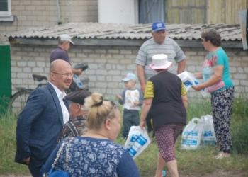 Сладкие выборы. Гречка не в моде, теперь раздают сахар (ФОТО)