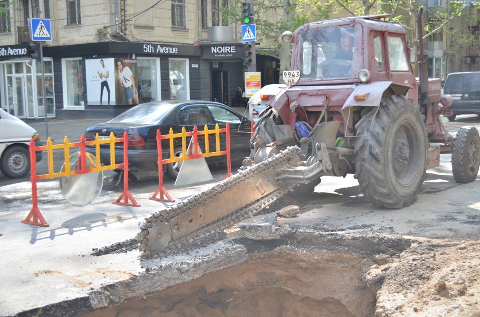 До 20.00 сегодня не будет воды в части центра Николаева – «Николаевводоканал» ликвидирует утечку 1