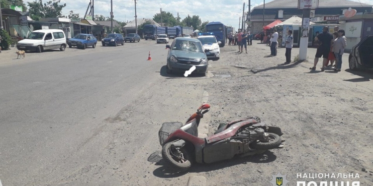 На Николаевщине в ДТП был травмирован мопедист (ФОТО)