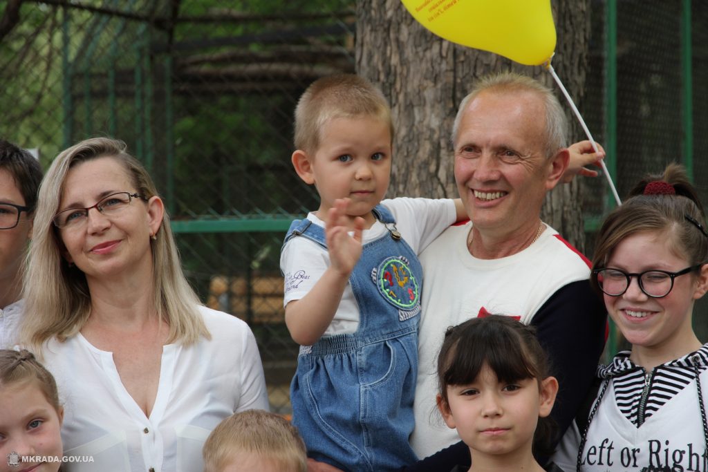 Сотне воспитанников детских домов семейного типа и приемных семей устроили праздник в Николаевском зоопарке (ФОТО) 7