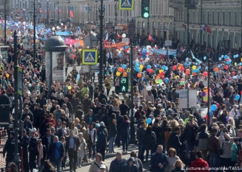 На первомайских акциях в России задержаны десятки участников
