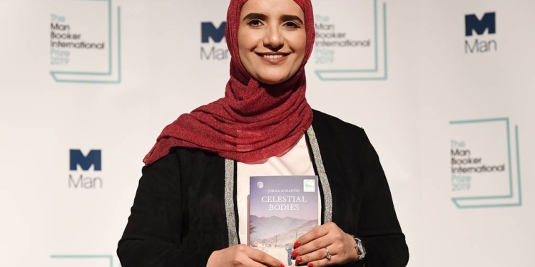 Международную Букеровскую премию получила Джоха Альхартхи из Омана