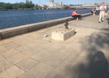 В Николаеве ликвидировали провал на Нижней набережной (ФОТО)