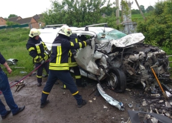 Бригада “Укрэнерго” попала в ДТП, четверо погибших (ФОТО)