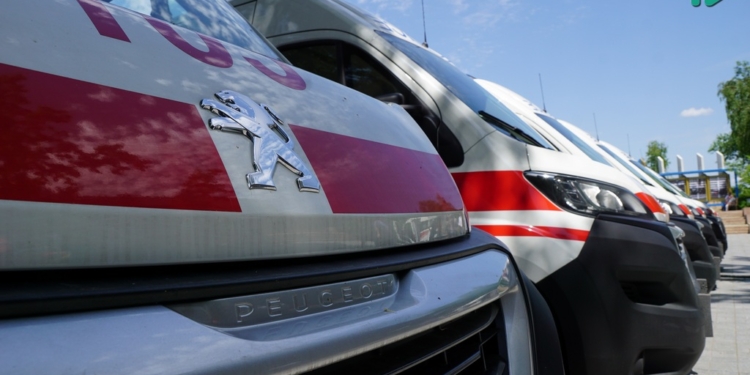 Николаевскому центру экстренной помощи вручили 13 «скорых» (ФОТО, ВИДЕО)