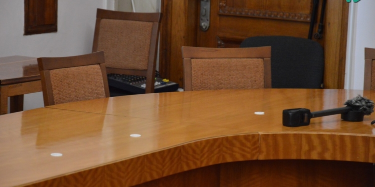 Совещание по полигону ТБО в Николаеве сорвалось из-за неявки депутатов и чиновников