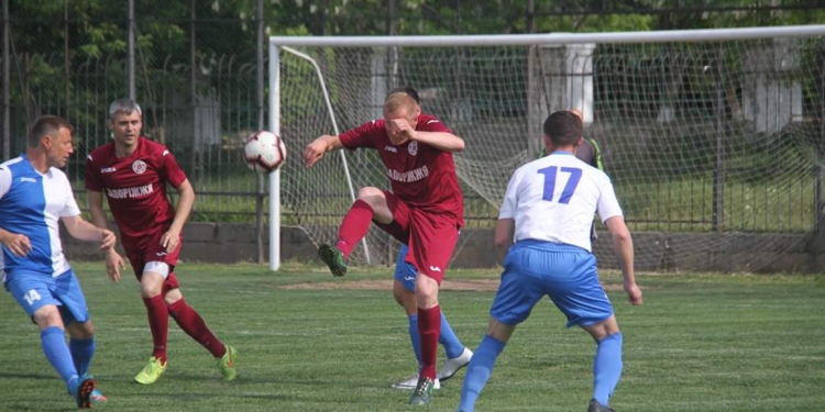 Сборная ветеранов Николаевской области вышла в финал футбольного Суперкубка Украины памяти В. Лобановского и О. Базилевича (ФОТО)
