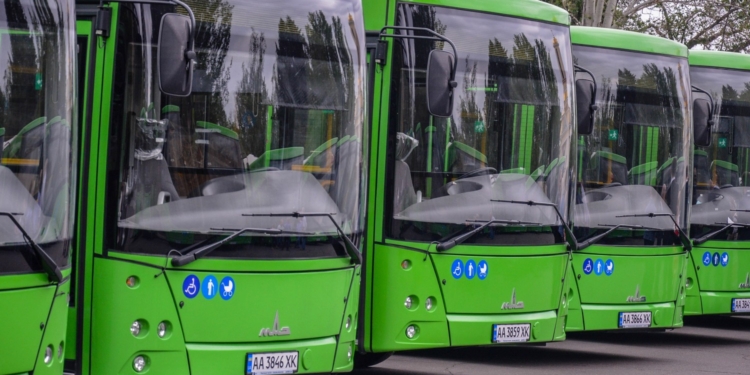 Николаевцам презентовали белорусские автобусы. На маршруты они выйдут через 2-3 недели (ФОТО, ВИДЕО)