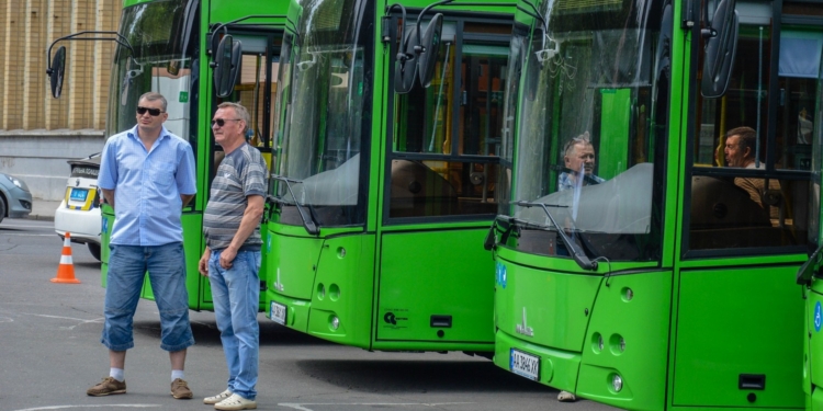 Николаевцам презентовали белорусские автобусы. На маршруты они выйдут через 2-3 недели (ФОТО, ВИДЕО)
