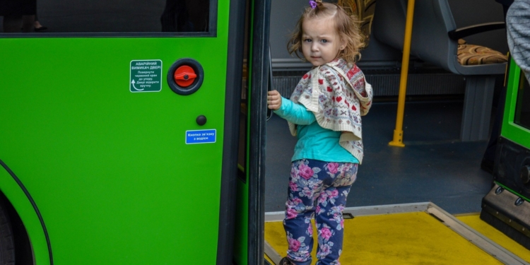 Николаевцам презентовали белорусские автобусы. На маршруты они выйдут через 2-3 недели (ФОТО, ВИДЕО)