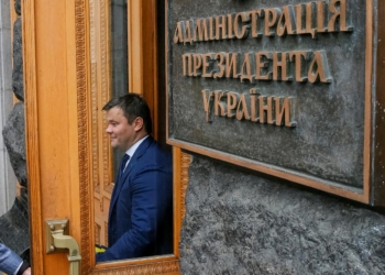 Из-за Богдана на Зеленского подали в суд
