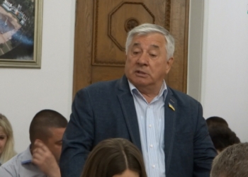 «Я не хочу, чтобы детский сад строили, как травматологию»: Дюмин потребовал от исполкома выделить до 3 млн.грн. на проектные работы по детскому саду №15 (ВИДЕО)