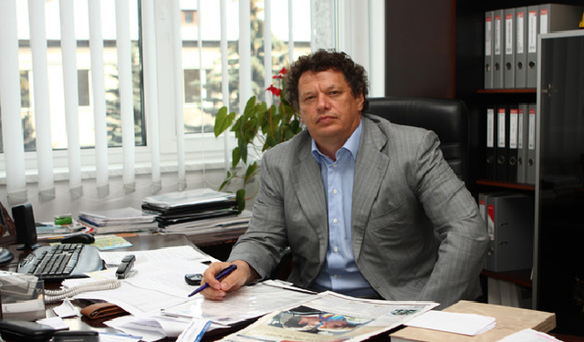 Несчастливый тендер на строительство бетонной дороги Кропивницкий-Николаев вновь заблокирован. Теперь фирмой тестя Насирова