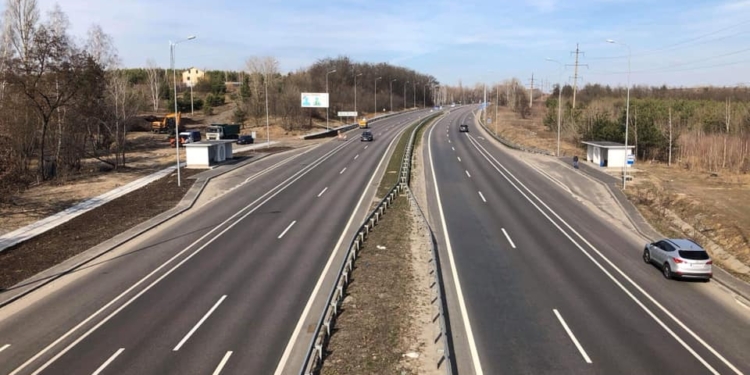 Трассу Киев-Одесса в пределах николаевской области оденут в бетон