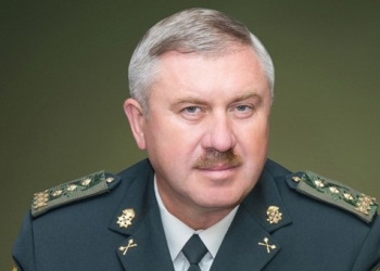 Порошенко уволил командующего Нацгвардии