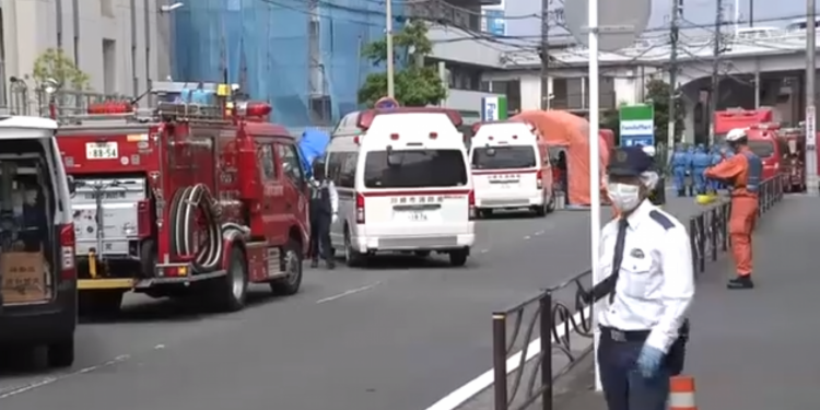 В Японии мужчина напал с ножом на школьников: по меньшей мере 19 раненых