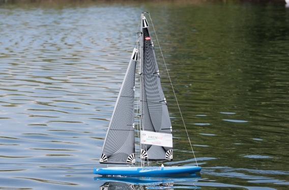 Радиоуправляемые яхты николаевца Трегубенко победили на всеукраинских соревнованиях