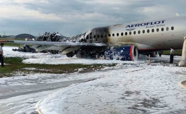 Пилот сгоревшего SSJ-100 рассказал подробности аварии