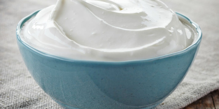 Совсем не сметана: Госпродпотребслужба советует жителям Николаевщины не покупать Светловодскую сметану