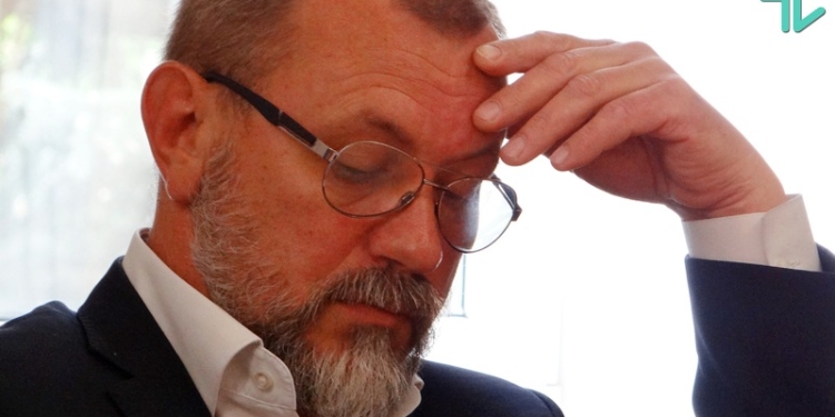 С подачи Владимира Тимошина исполком горсовета Николаева не проголосовал за выдачу ордера на служебную квартиру сотруднику ГУ Нацполиции (ВИДЕО)