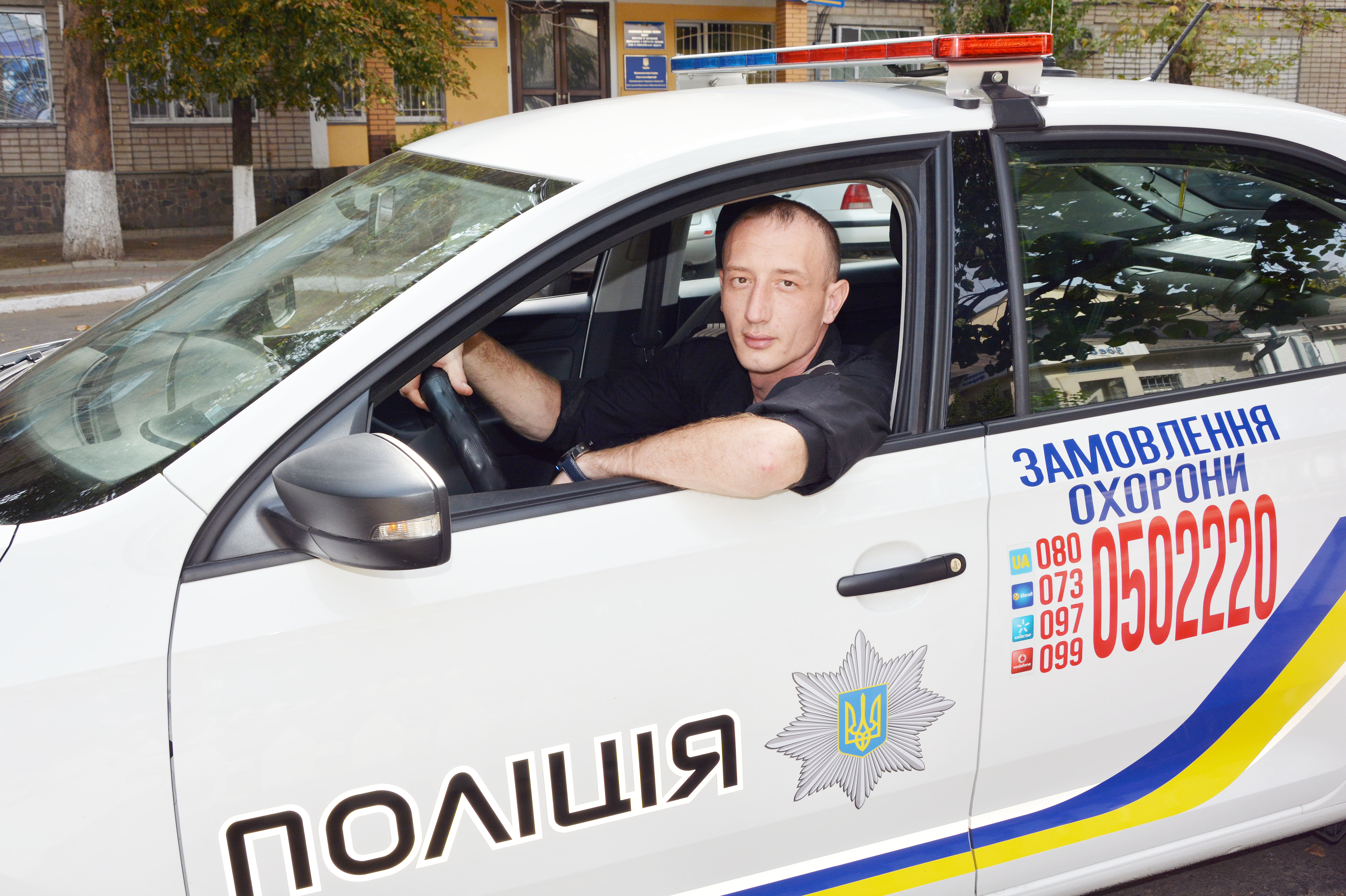 Житель Николаева с фомкой и отверткой пошел «на дело» – раскурочить одну из АТС (ФОТО)