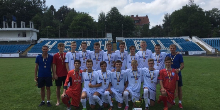 СДЮСШОР «Николаев» — бронзовый призер ДЮФЛУ U-17 в Первой Лиге (ФОТО)