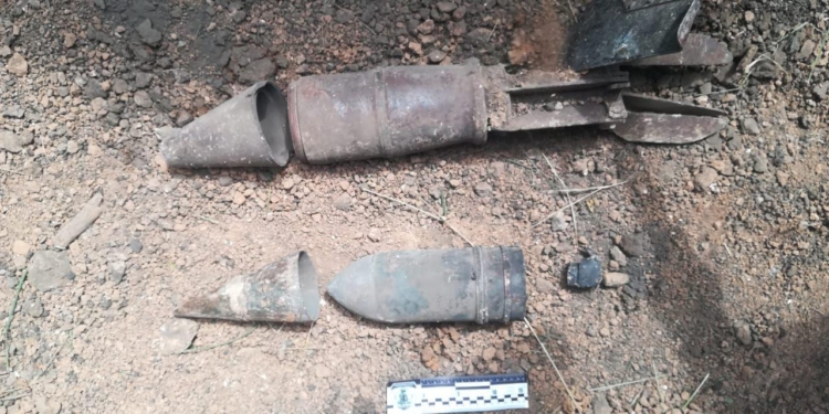 Купил дом «с сюрпризом»: на Николаевщине житель одного из сел откопал на летней кухне два артснаряда (ФОТО, ВИДЕО)