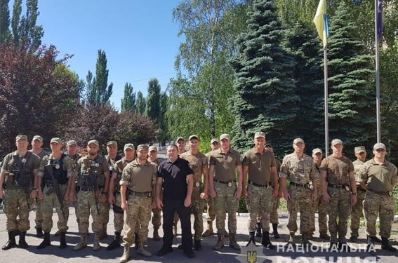 Главный полицейский Николаевщины проверил, как несут службу в зоне ООС спецназовцы роты «Николаев» (ФОТО)