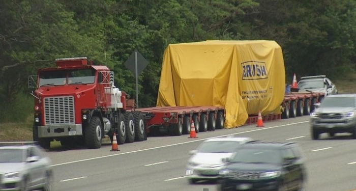 За перегруз. Компании-перевозчику в США выписали штраф в $57 тыс. и обязали оформить страховку на $25 млн. (ФОТО)