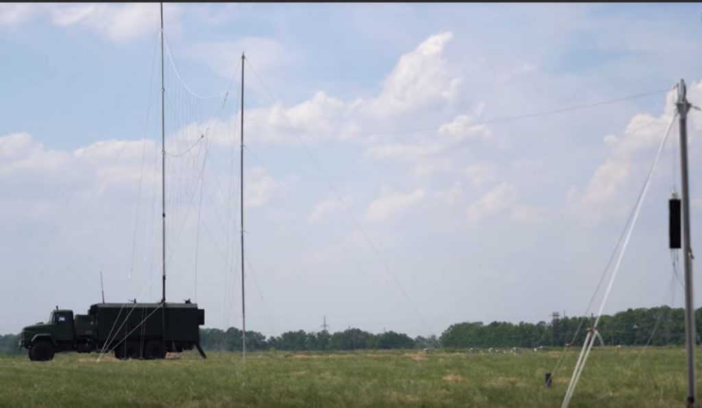 Подавляет и блокирует радиосистемы противника. В Украине испытали станция радиоэлектронной борьбы (ВИДЕО) 2