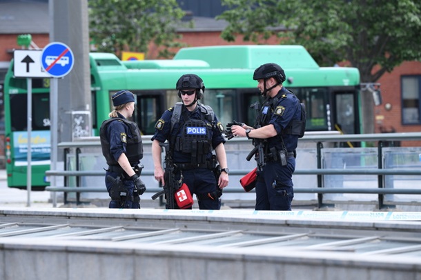 Шведская полиция подстрелила мужчину на вокзале в Мальме 1