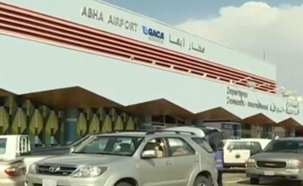 В Саудовской Аравии аэропорт попал под ракетный обстрел: 26 раненых