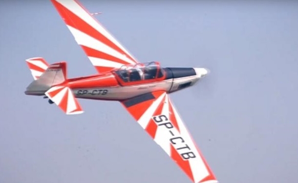 На авиашоу в Польше упал самолет (ВИДЕО)