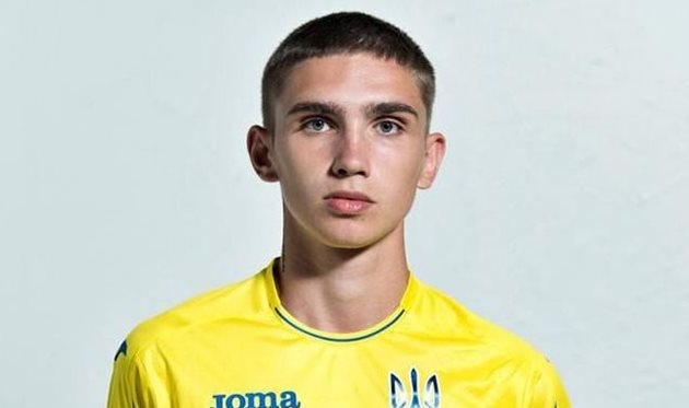 За блестящую сборную Украины U-20 выступает сын военного летчика, героически погибшего на Донбассе в начале войны с РФ (ФОТО)