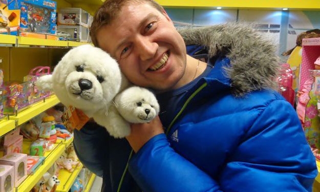 В Украину не пустили российского гитариста группы “Бахыт-компот”