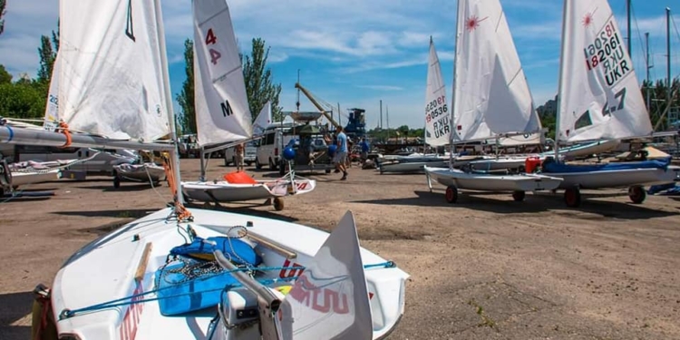 Николаевский «Коммунаровец» впервые принял Чемпионат Украины по парусному спорту (ФОТО)