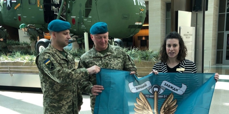 Командир николаевских морпехов Делятицкий посетил Пентагон и Корпуса морской пехоты США (ФОТО)