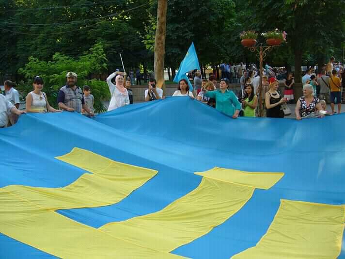 «Нам очень важна ваша поддержка»: николаевцев приглашают отпраздновать сегодня День Крымскотатарского флага 1