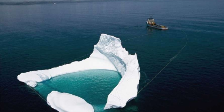 В Африку переправят айсберг из Антарктики, чтобы напоить 4 миллиона людей