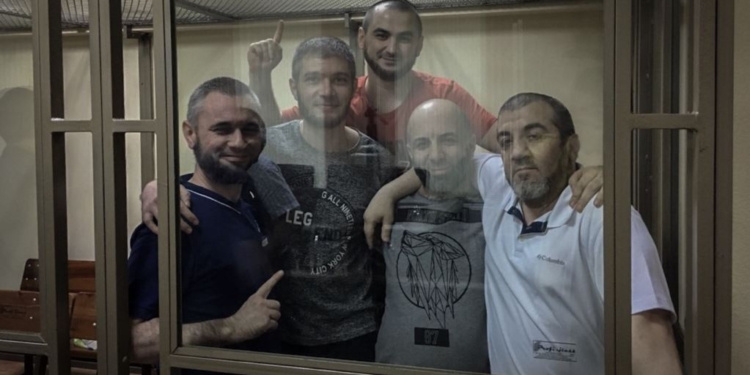 Российский суд дал фигурантам первого «дела Хизб ут-Тахрир» от 12 до 17 лет (ФОТО)